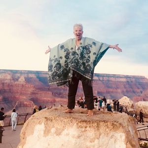 Meet your Posher, Teresa